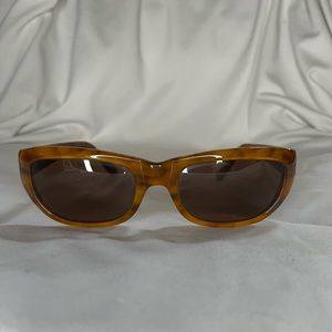 New women’s vintage Ellen Tracy tortoise acetate sunglasses